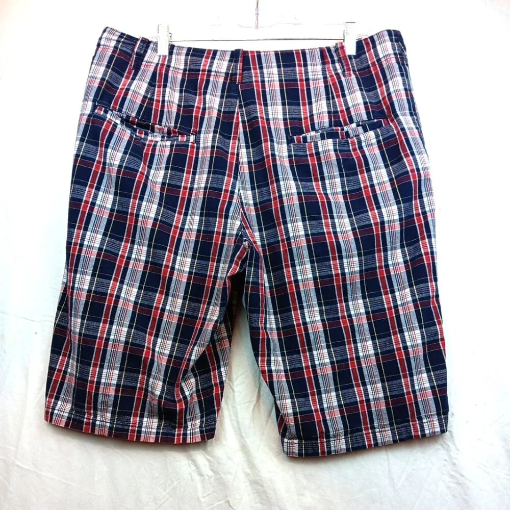 VINTAGE Bugle Boy Shorts Mens 36‎ Plaid Baggy Skater Y2K 90s